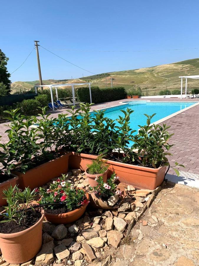 Agriturismo Sant'Agata เปียนาเดยีอัลบาเนซี ภายนอก รูปภาพ