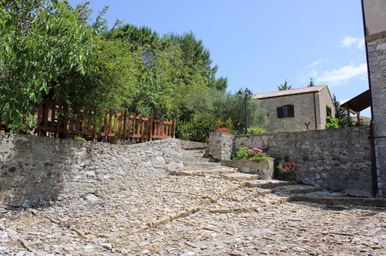 Agriturismo Sant'Agata Guest House เปียนาเดยีอัลบาเนซี ภายนอก รูปภาพ