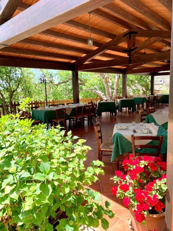 Agriturismo Sant'Agata เปียนาเดยีอัลบาเนซี ภายนอก รูปภาพ