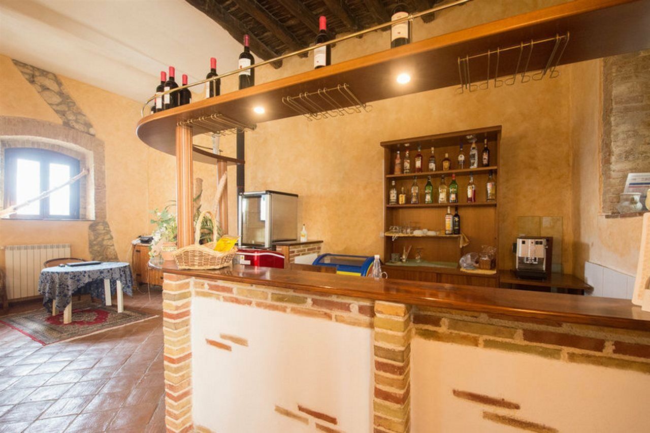 Agriturismo Sant'Agata เปียนาเดยีอัลบาเนซี ภายนอก รูปภาพ